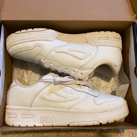 Fila Shoes - Women’s Fila LNX 100 White Monochrome Size 8.5